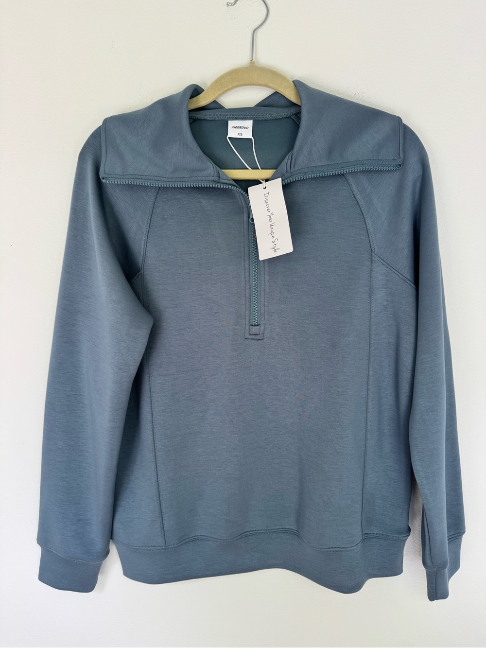 NWT XIEERDUO Pullover Half-zip Sweatshirt- Size Small